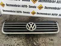 Vand Grila fata Passat B5.5 Cromata 3B0853651L