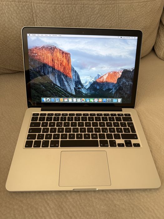 MacBook Pro A1502