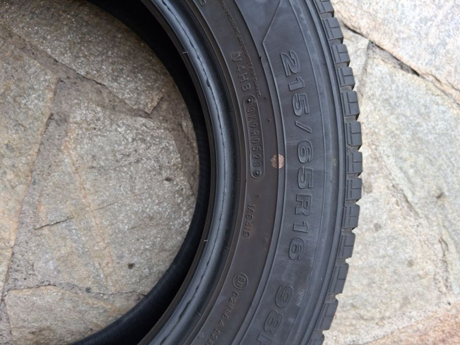 215 65 16 Dunlop Grandtrek Дот 23
