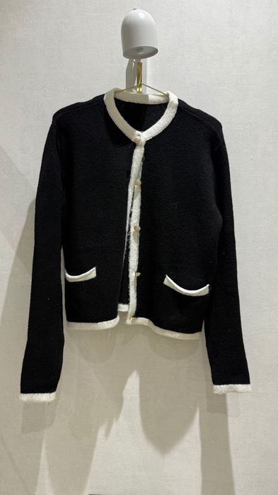 Женские вещи в ассортименте