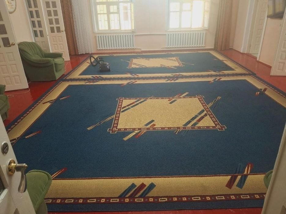 Кілемдер сатылады