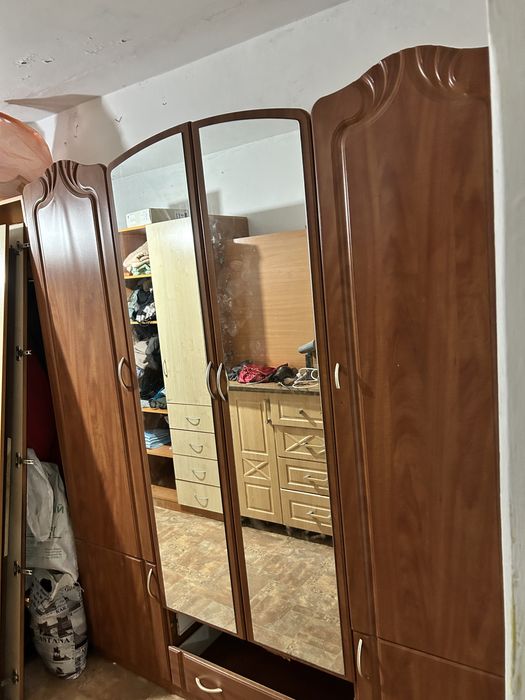 ШКАФ срочно Семей