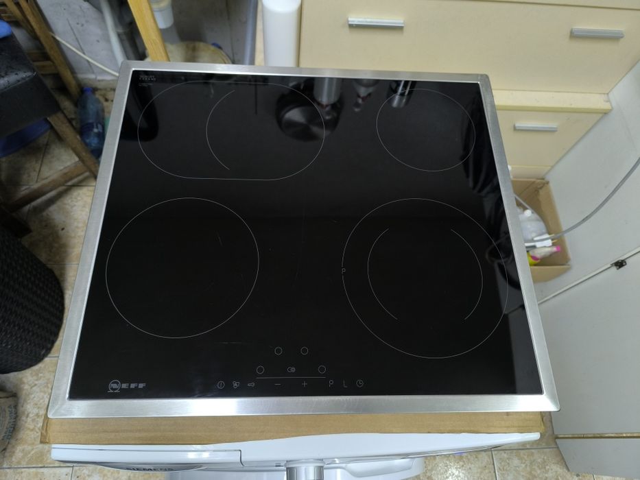 Керамичен плот NEFF T16BD76N0