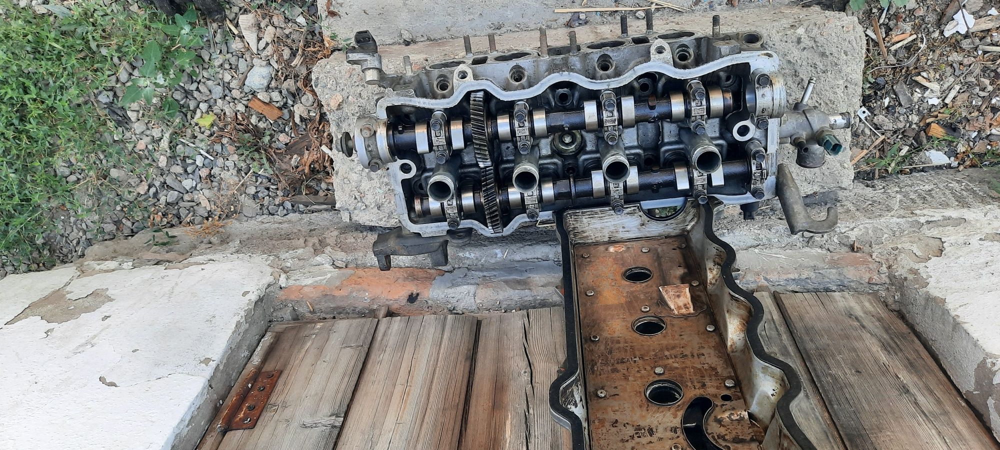 Продам головку камри 2,2
