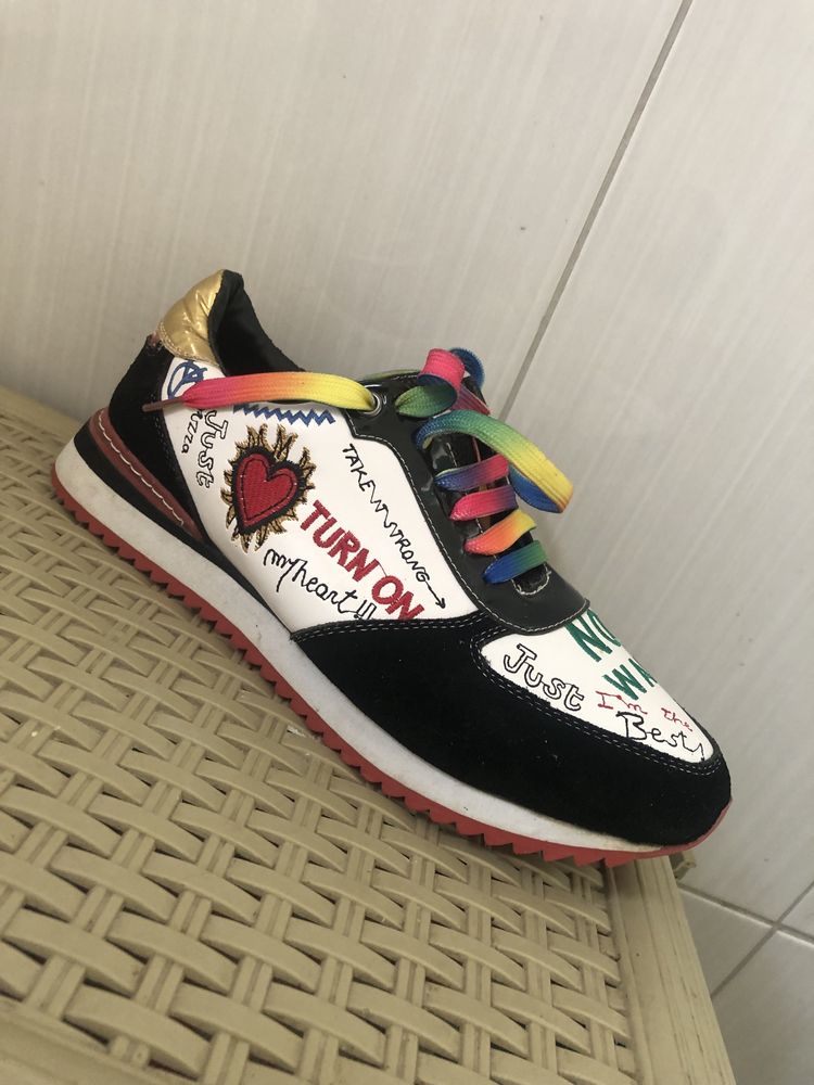 Vand adidasi dolce gabbana nr 38