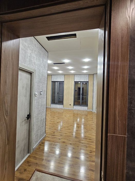 Сдаётся офис на Бизнес центре.