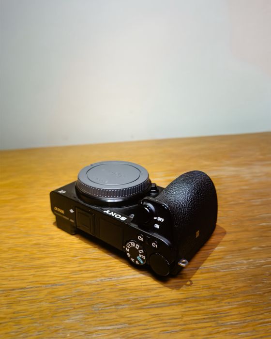 Camera Sony a6500 4K + obiectiv Sony 28-70mm FE