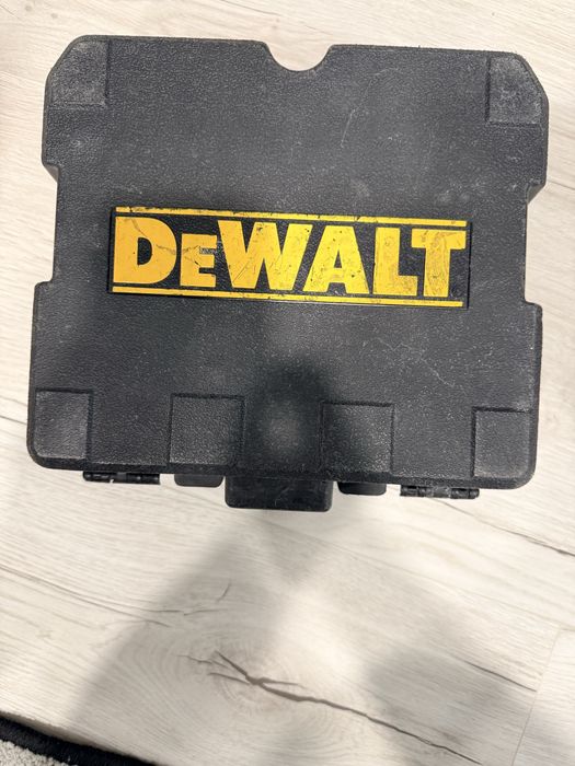Лазерен нивелир Dewalt