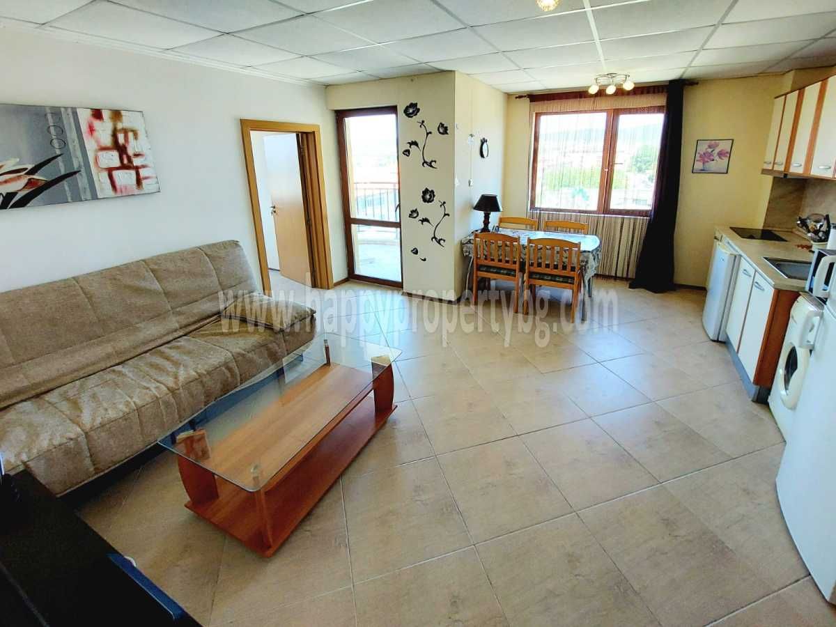 Продава се Тристаен апартамент в к.к. Слънчев бряг - 77 кв.м за 975 €/кв.м - Снимка #2