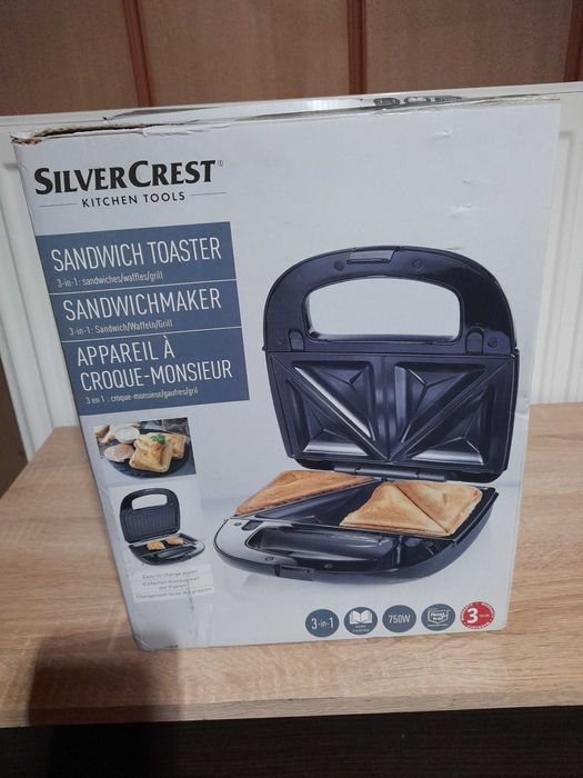 Чисто нов тостер Silvar Crest