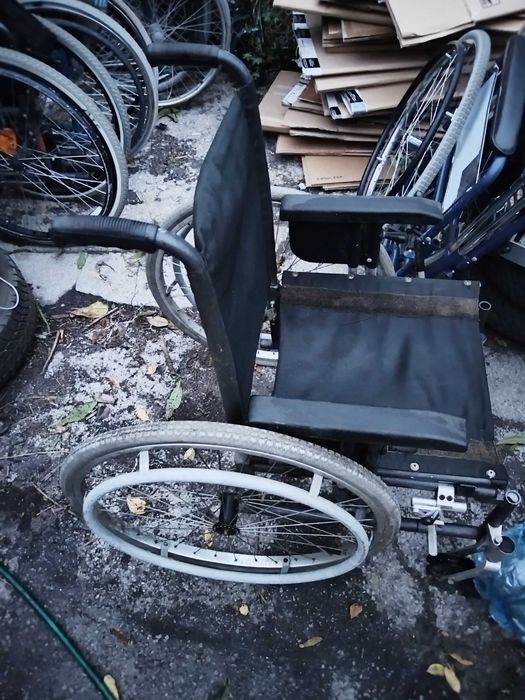 Инвалидни колички