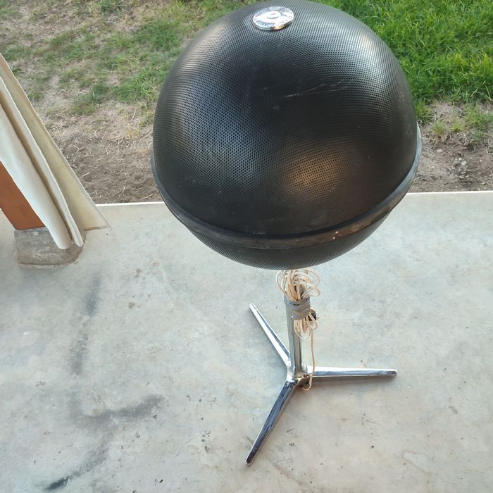 Тонколона Grundig Audiorama 7000