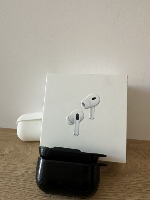 Airpods pro 2generation+два калъфа