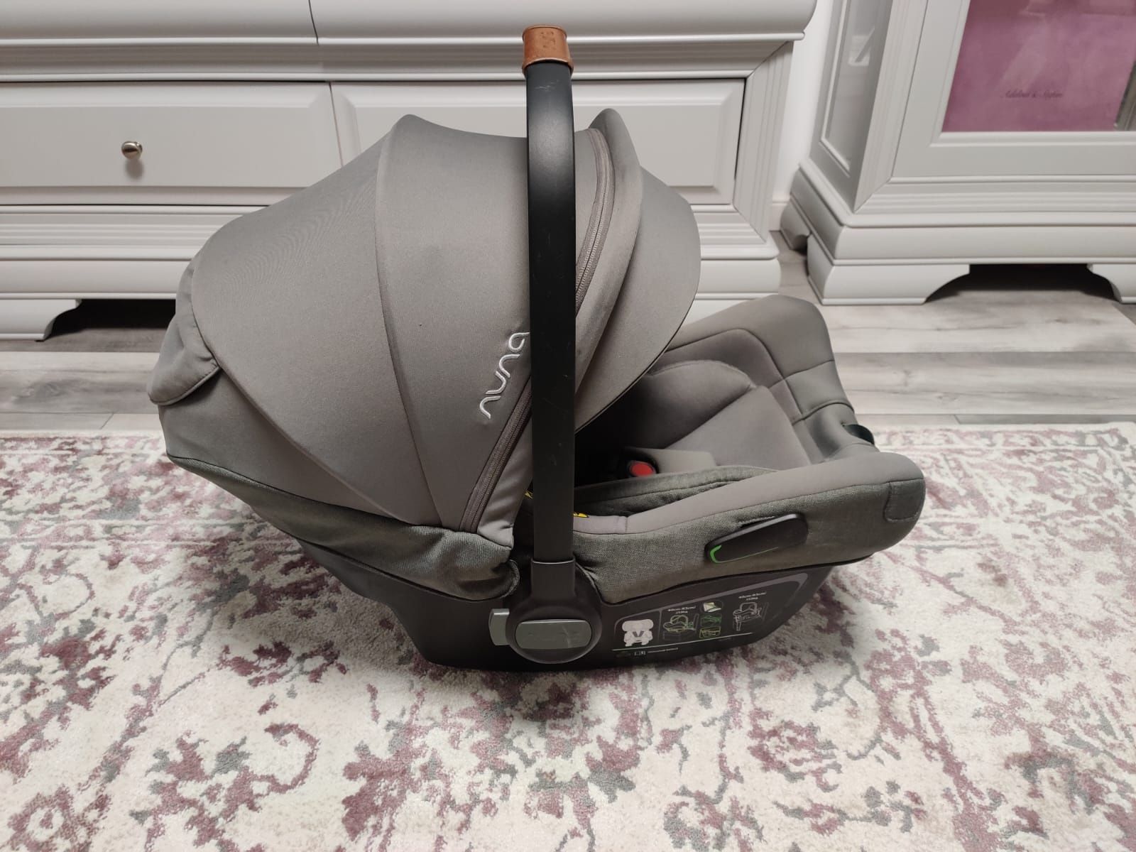 Scoica auto Nuna Pipa Next i-Size - de la nastere pana la 13 kg