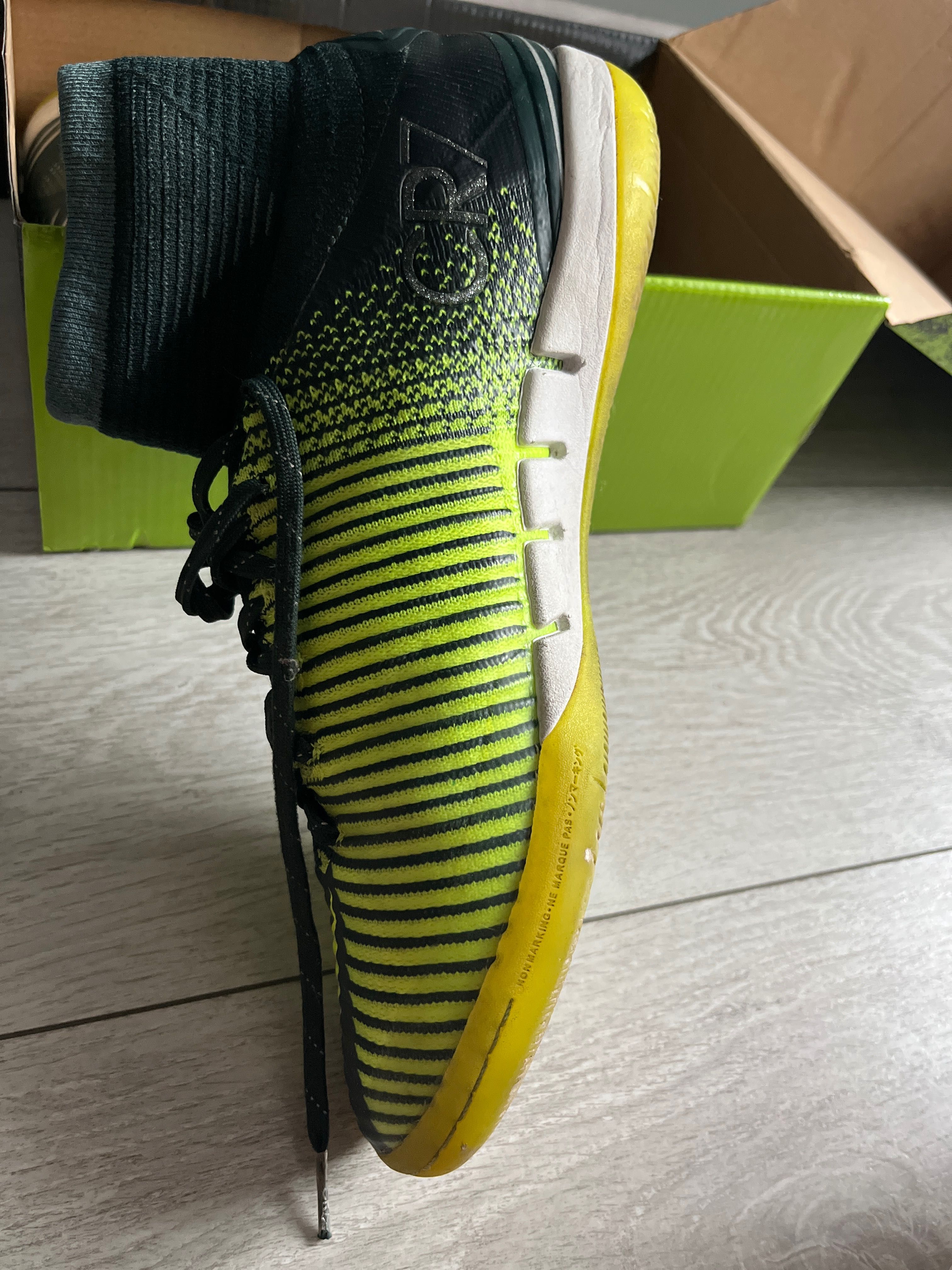 Бутонки Nike Mercurial cr7, с чорап