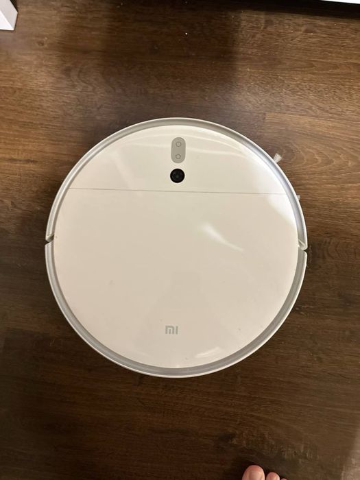 Xiaomi Mi Robot Vacuum-Mop Essential