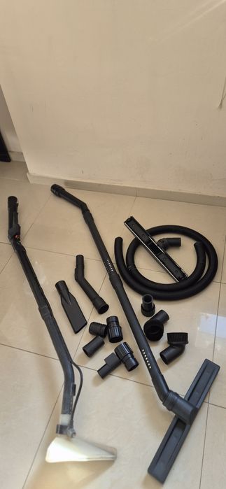 Почистващи машини и уреди