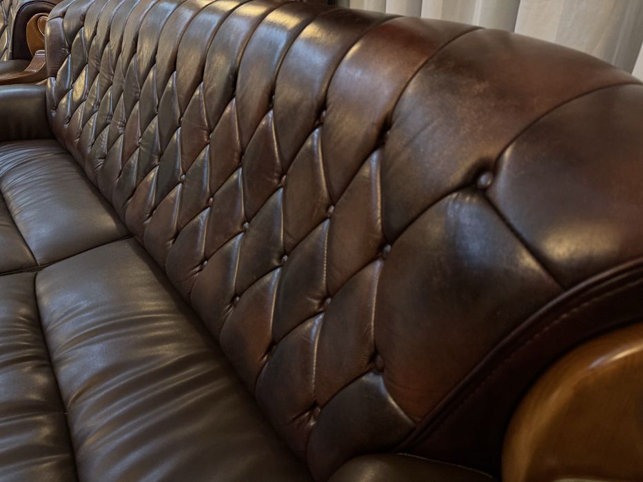 Кожаный диван, из натурального дерева