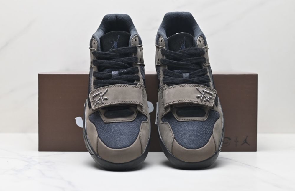 Nike AJ x Travis Scott Jumpman Dark Mocha -43