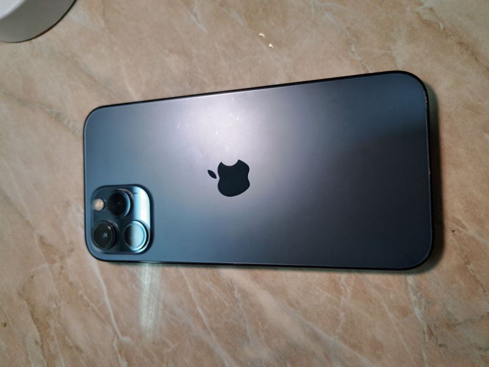 Продам свой iphone 12 pro max 128 гб