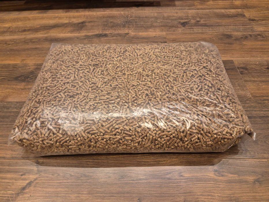 НАЛИЧНИ - Иглолистни пелети клас А1 от обла дървесина