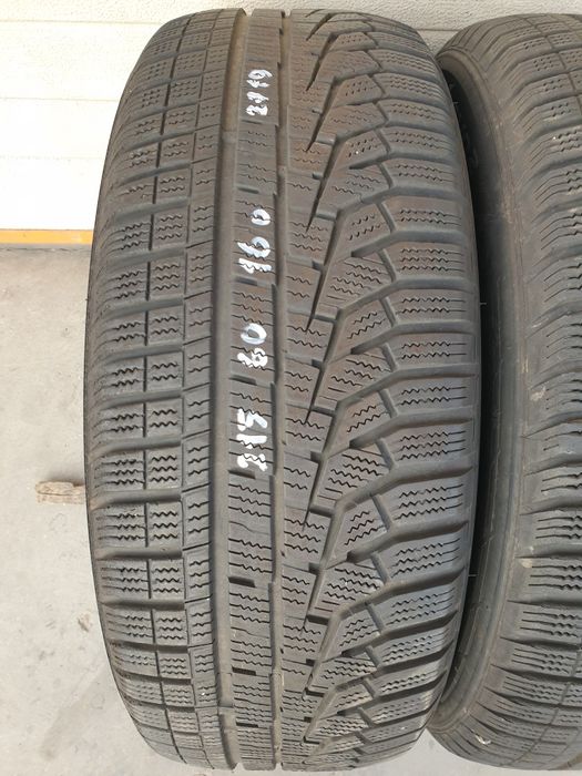 Зимни гуми 2 броя HANKOOK Winter Icept EVO2 215 60 R16 дот 2719