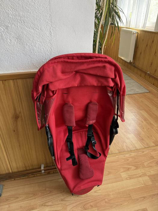 Cărucior multifuncțional 2 în 1, comod și rezistent