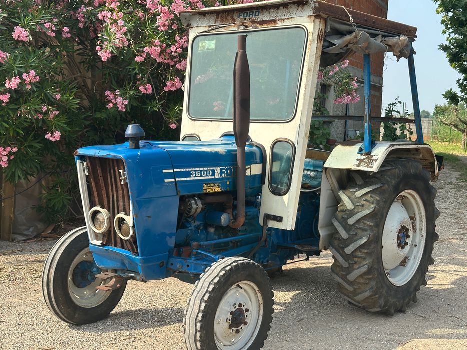 Tractor Ford 3600