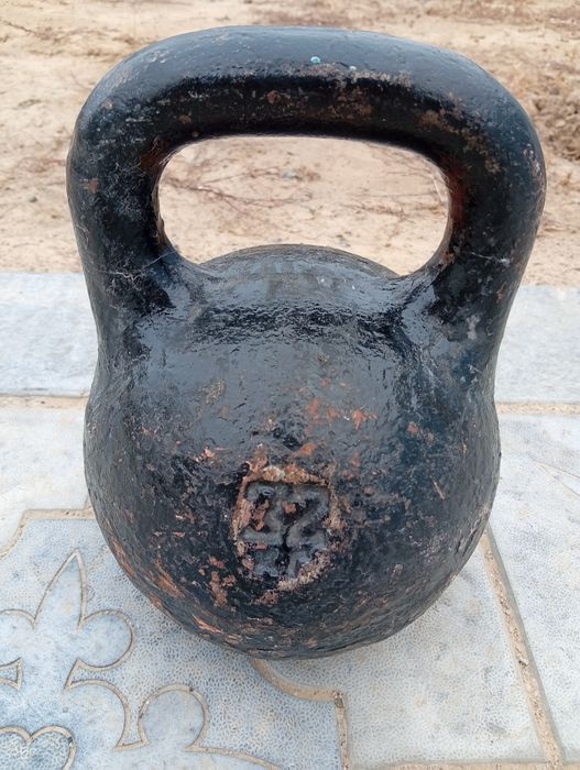 Продам новый гир 32 кг