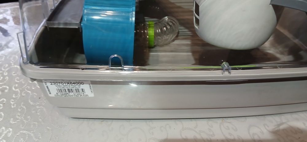 Vând cusca de hamsteri 100 lei