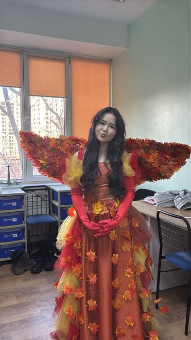 Осенний балл, вечернее платья