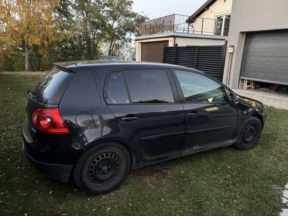 Vand VW GOLF 5 1.6 FSI