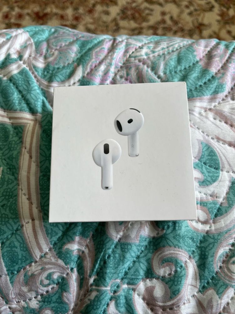 Наушники Apple AirPods 4 with Active Noise Cancellation MXP93ZE/A