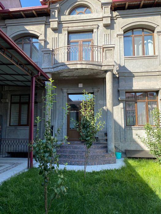 Урикзор 2 сотих 6 хона Лагерь махалла яшаш учун таййор