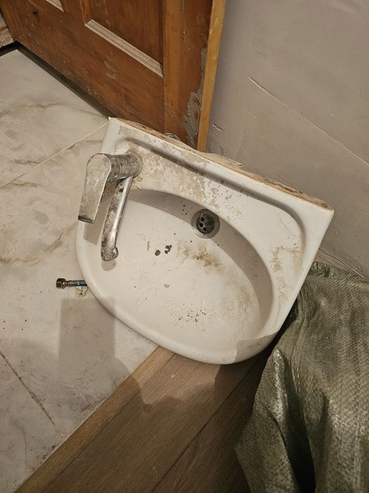 Отдам раковину даром бесплатно