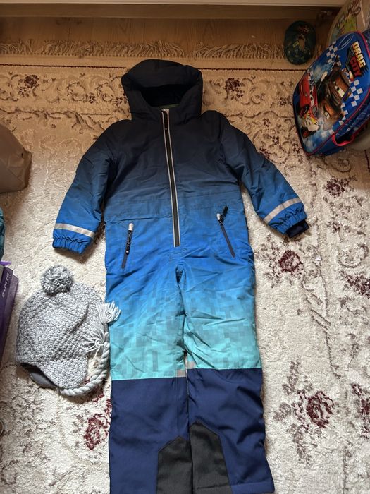 Costum de ski mărimea 128