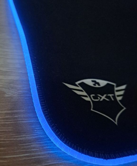 Mousepad Trust GXT 765 Glide RGB