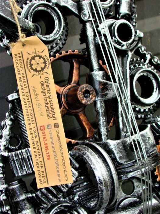 Chitara rock,decor stil industrial.Piese auto/moto,produs hand made.