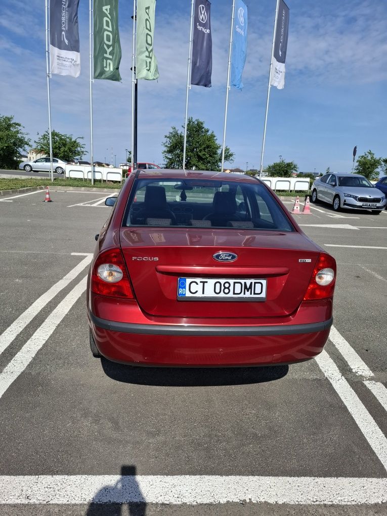 Vând Ford Focus 1.6 tdci