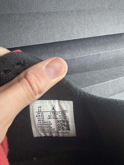 Jordan 4 Red Thunder