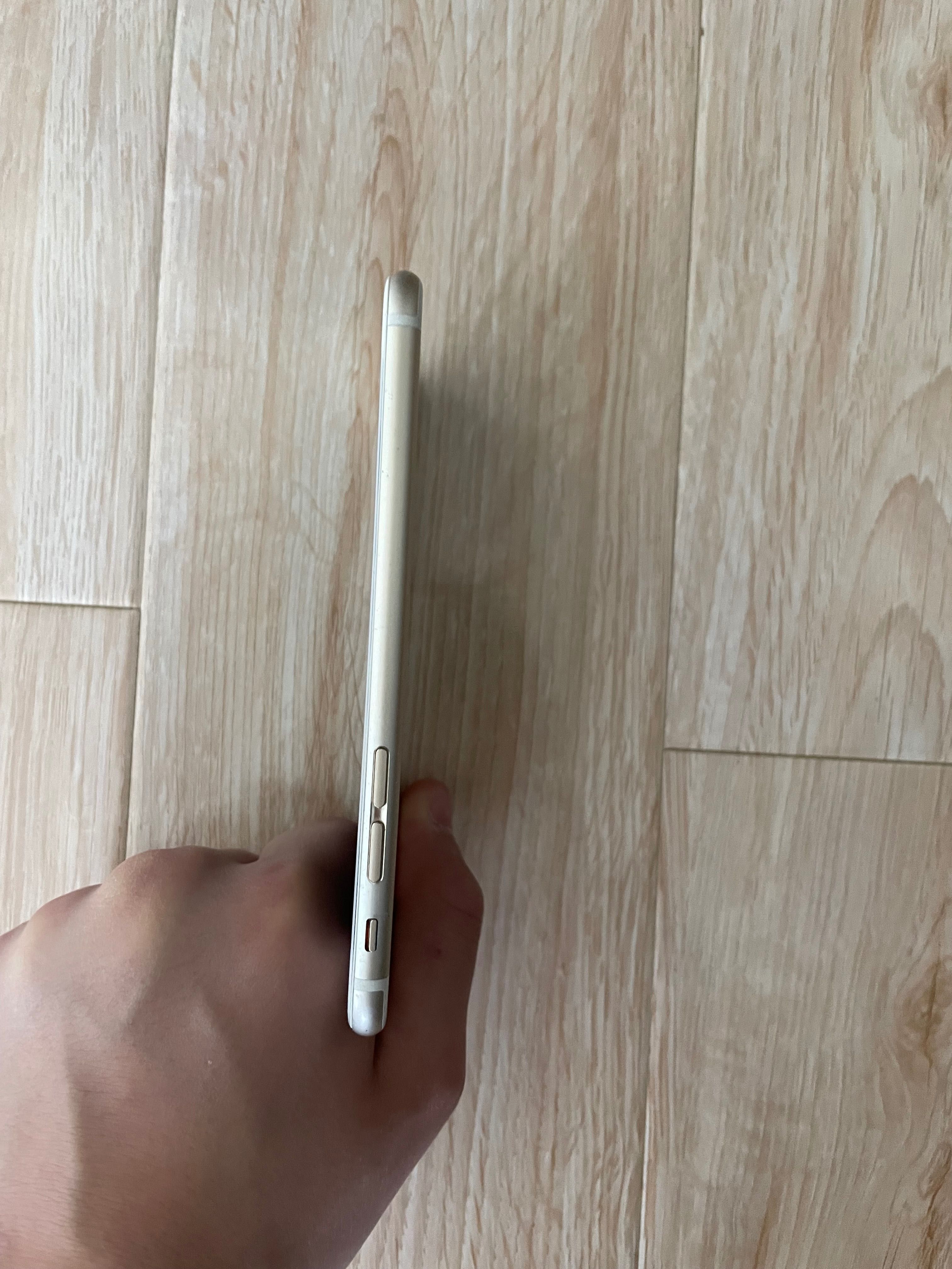 iPhone 6 16 gb condiții foarte bune