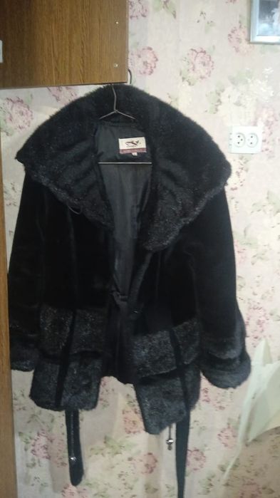 Шуба женская продам