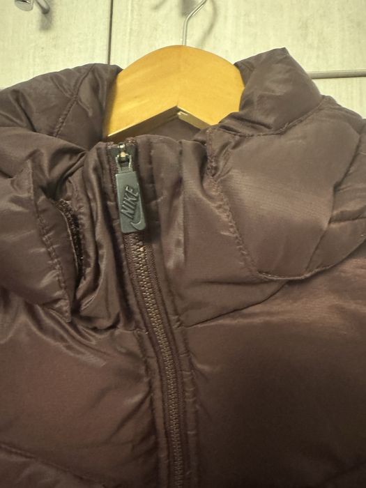 Дамско яке с гъши пух Nike