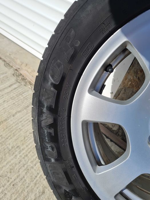 Летни гуми  Dunlop 225 55 16