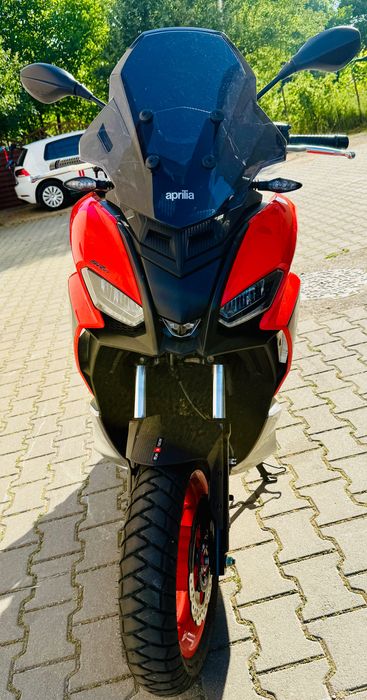 Scooter Aprilia SR GT 200 (2024)