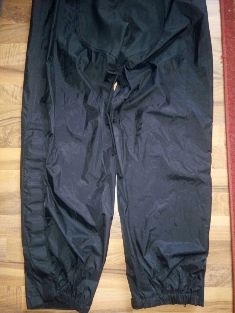 Pantaloni HELD moto-sport impermeabili,ploaie,vant ,masura L