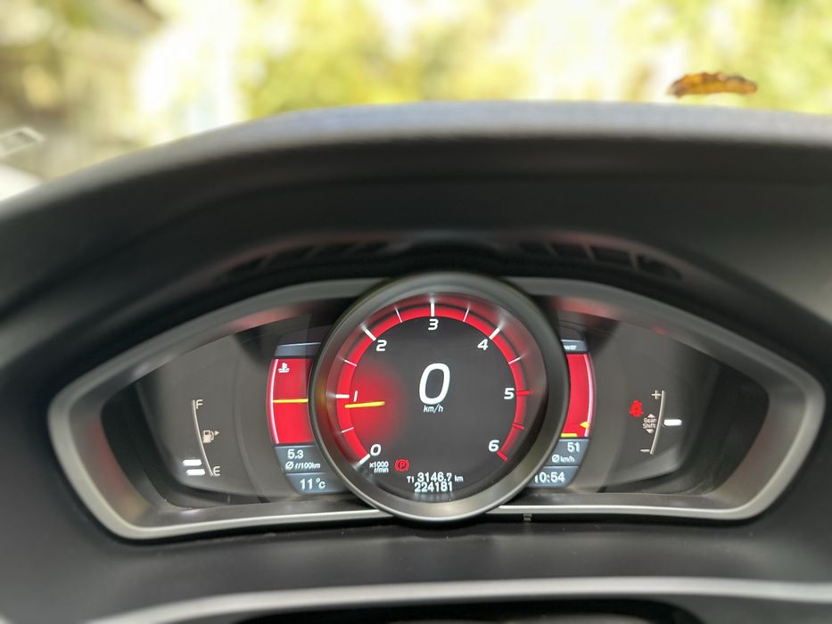 Volvo V40 D2 - RAR Efectuat