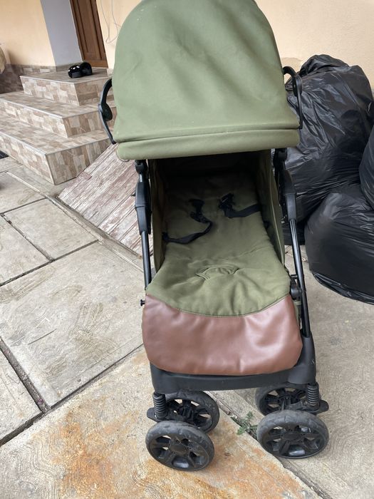 Vand carucior cu pozitie de somn