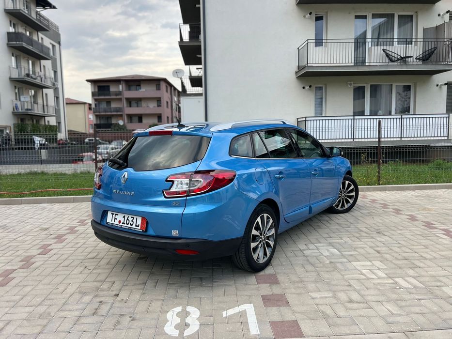 Vând Renault Megane Bose Edition