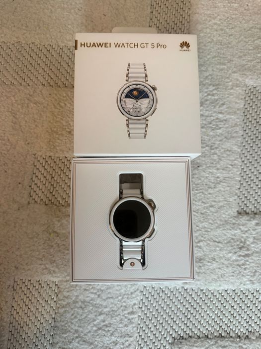 Часовник - Huawei watch gt 5 pro